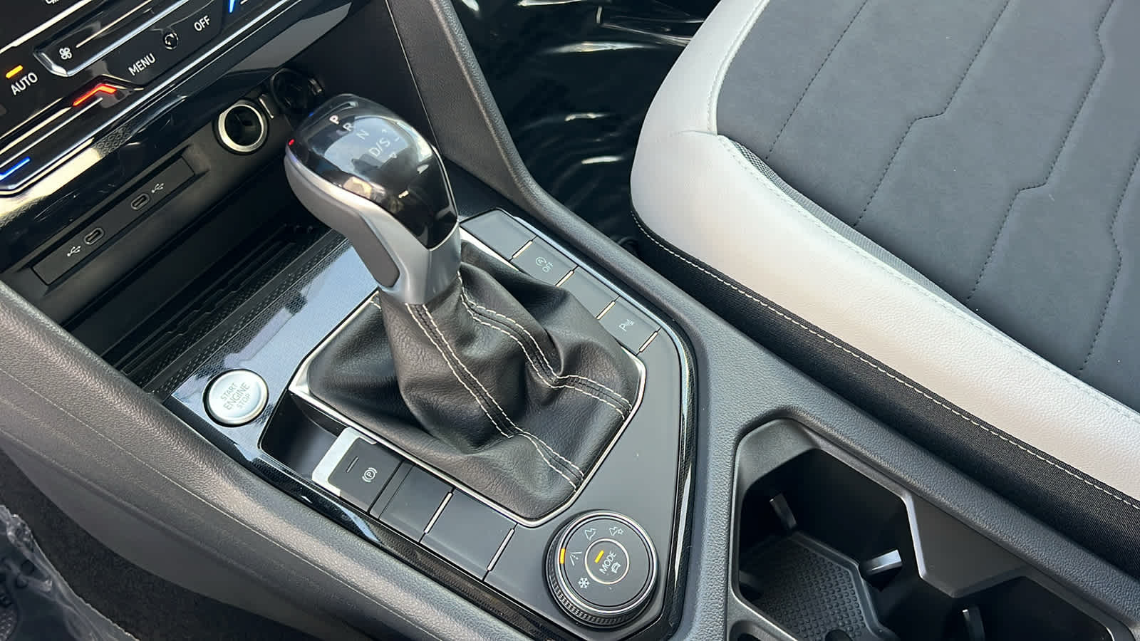 Thumbnail: 2026 Volkswagen Taos - 13