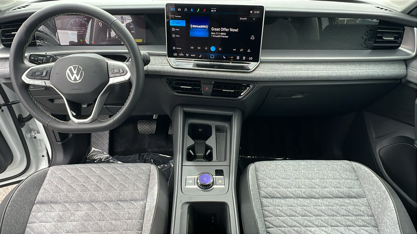 Thumbnail: 2025 Volkswagen Tiguan - 26