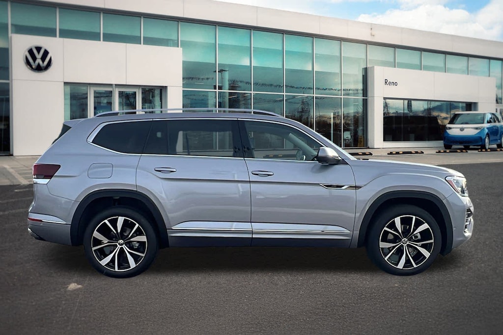 New 2026 Volkswagen Atlas 2.0T SEL Premium R-Line SUV