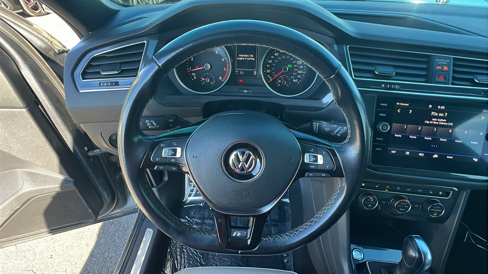 Thumbnail: 2020 Volkswagen Tiguan - 18