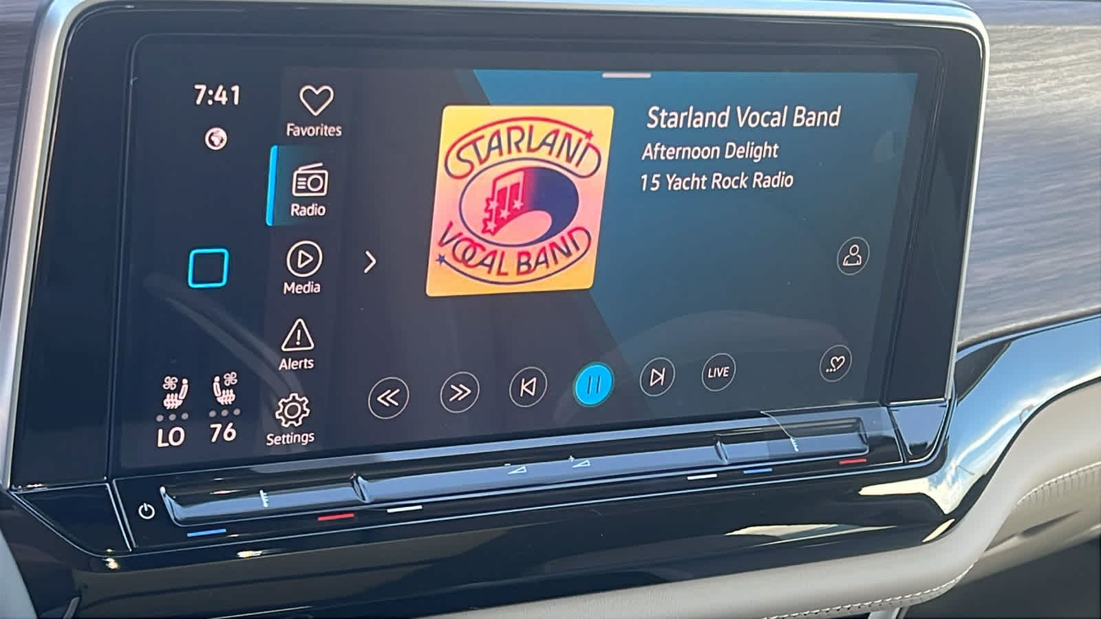 Thumbnail: 2026 Volkswagen Atlas - 15