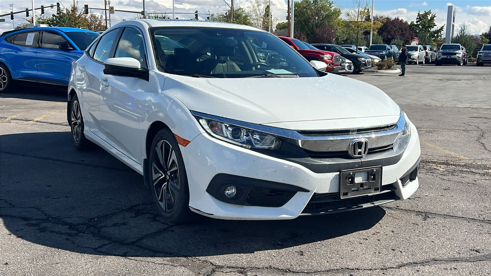 Thumbnail: 2018 Honda Civic - 3