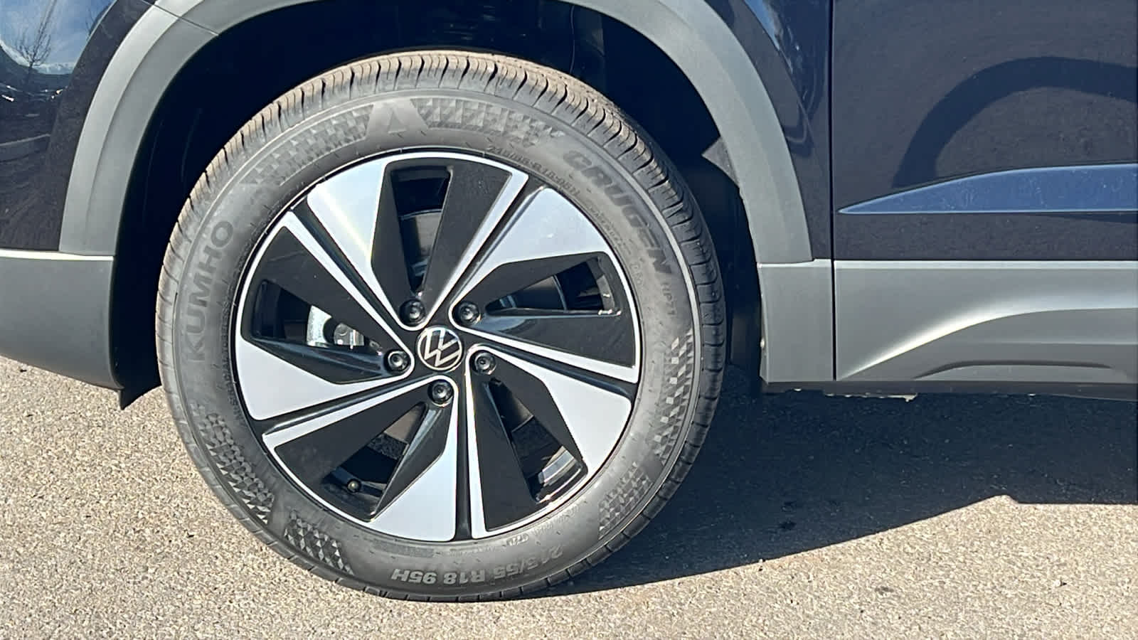 Thumbnail: 2026 Volkswagen Taos - 9