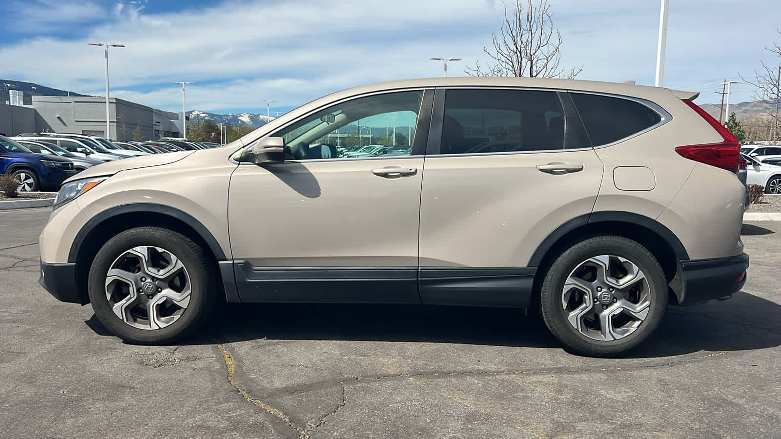 Thumbnail: 2017 Honda CR-V - 8