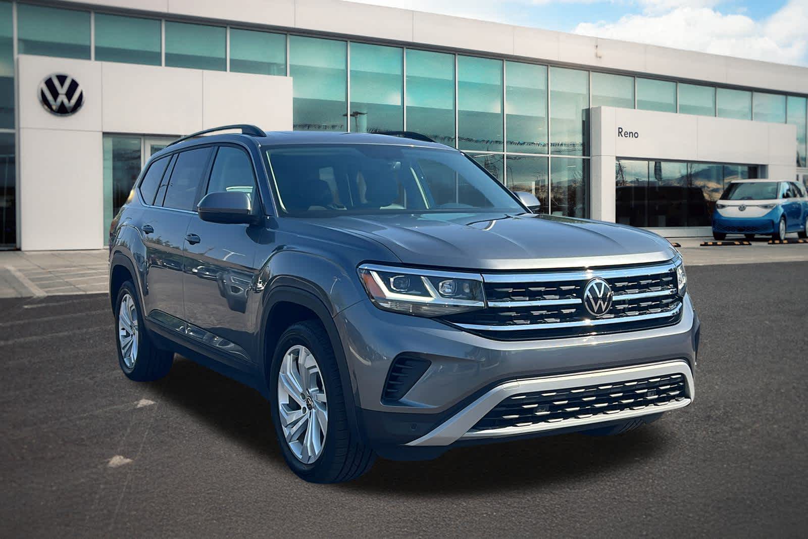 Thumbnail: 2023 Volkswagen Atlas - 3