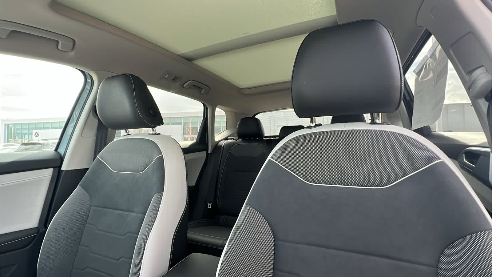 Thumbnail: 2026 Volkswagen Taos - 11