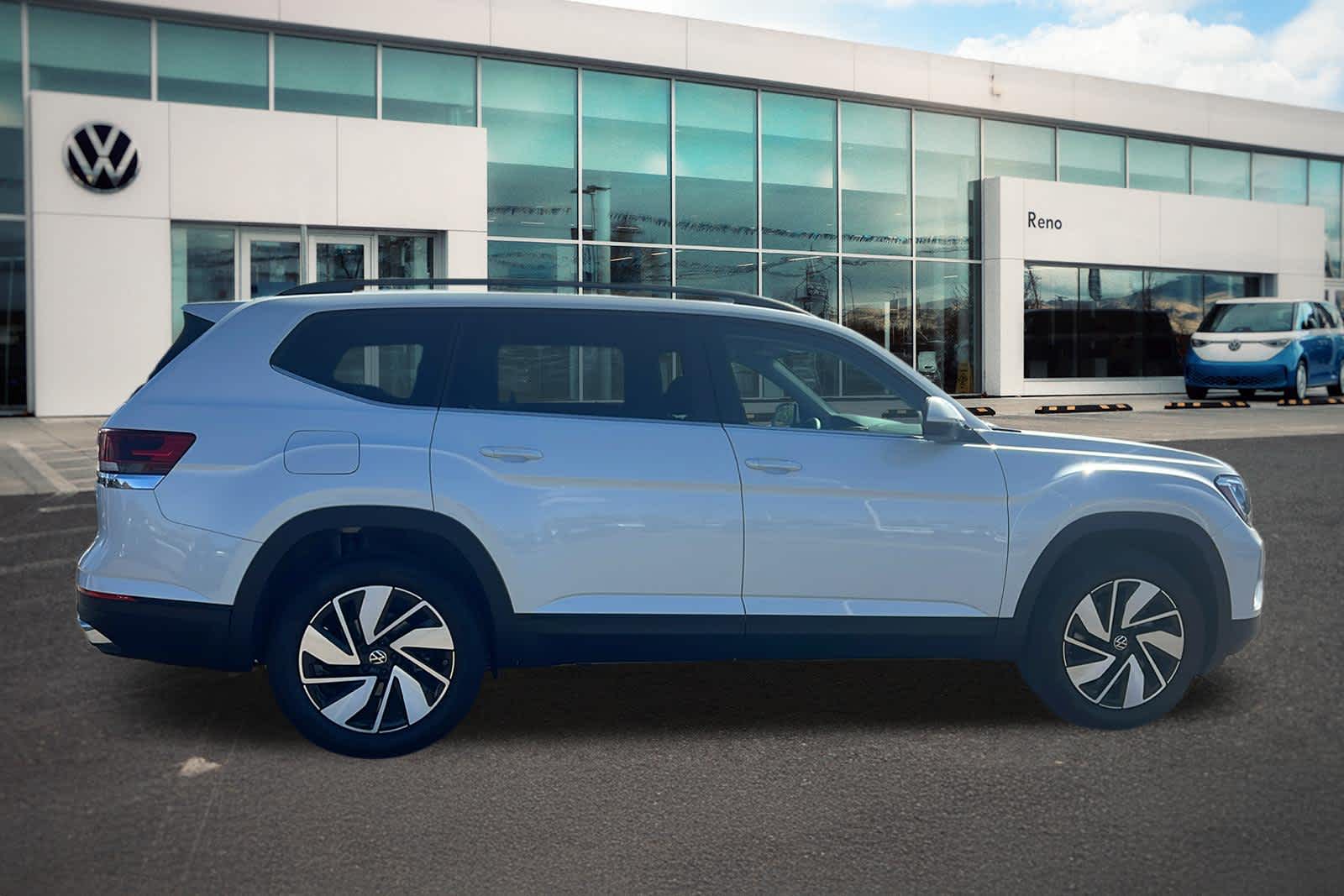 Thumbnail: 2026 Volkswagen Atlas - 4