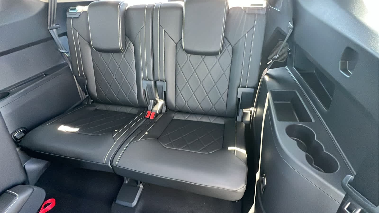 Thumbnail: 2026 Volkswagen Atlas - 31