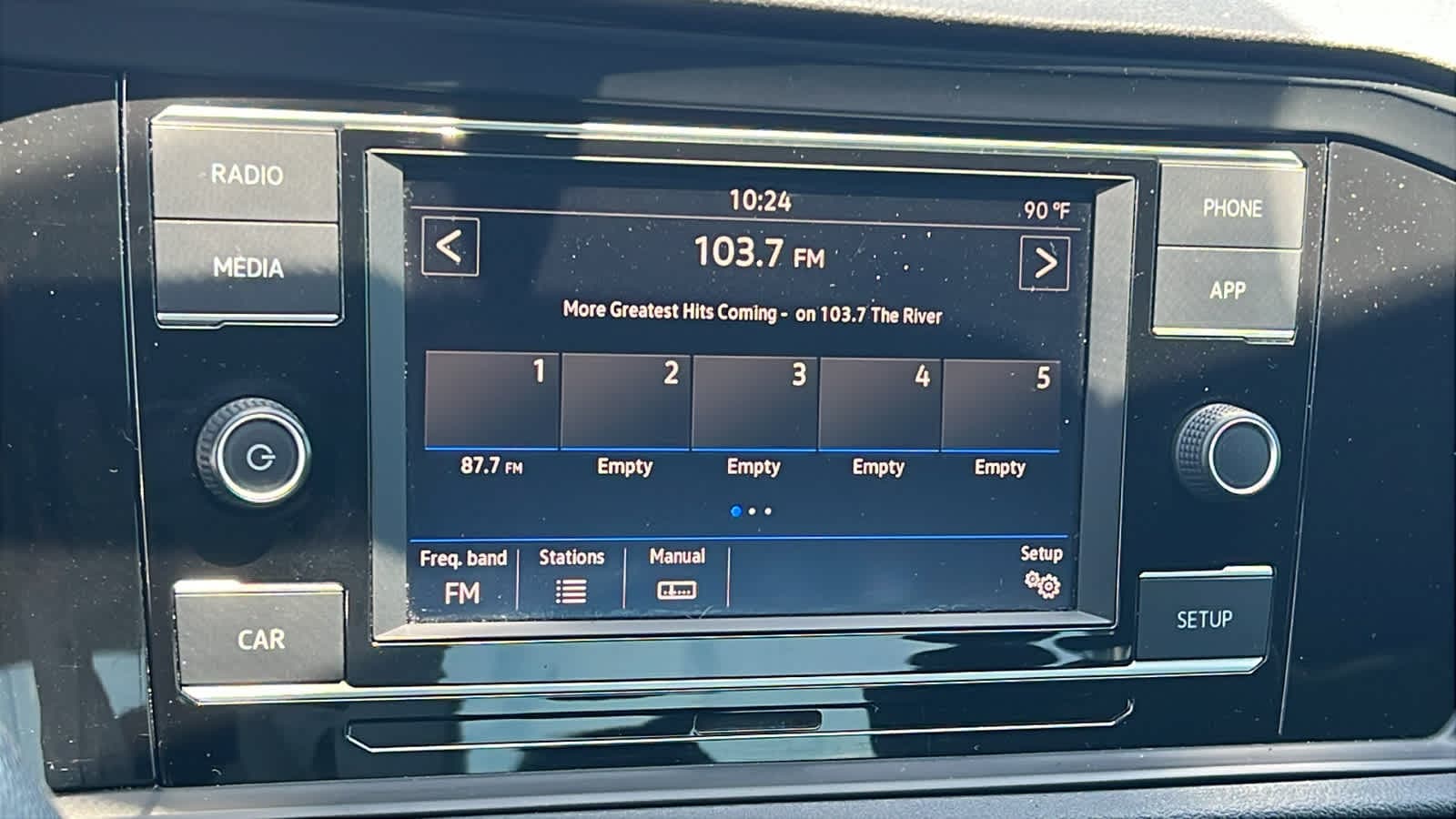 Thumbnail: 2019 Volkswagen Jetta - 15