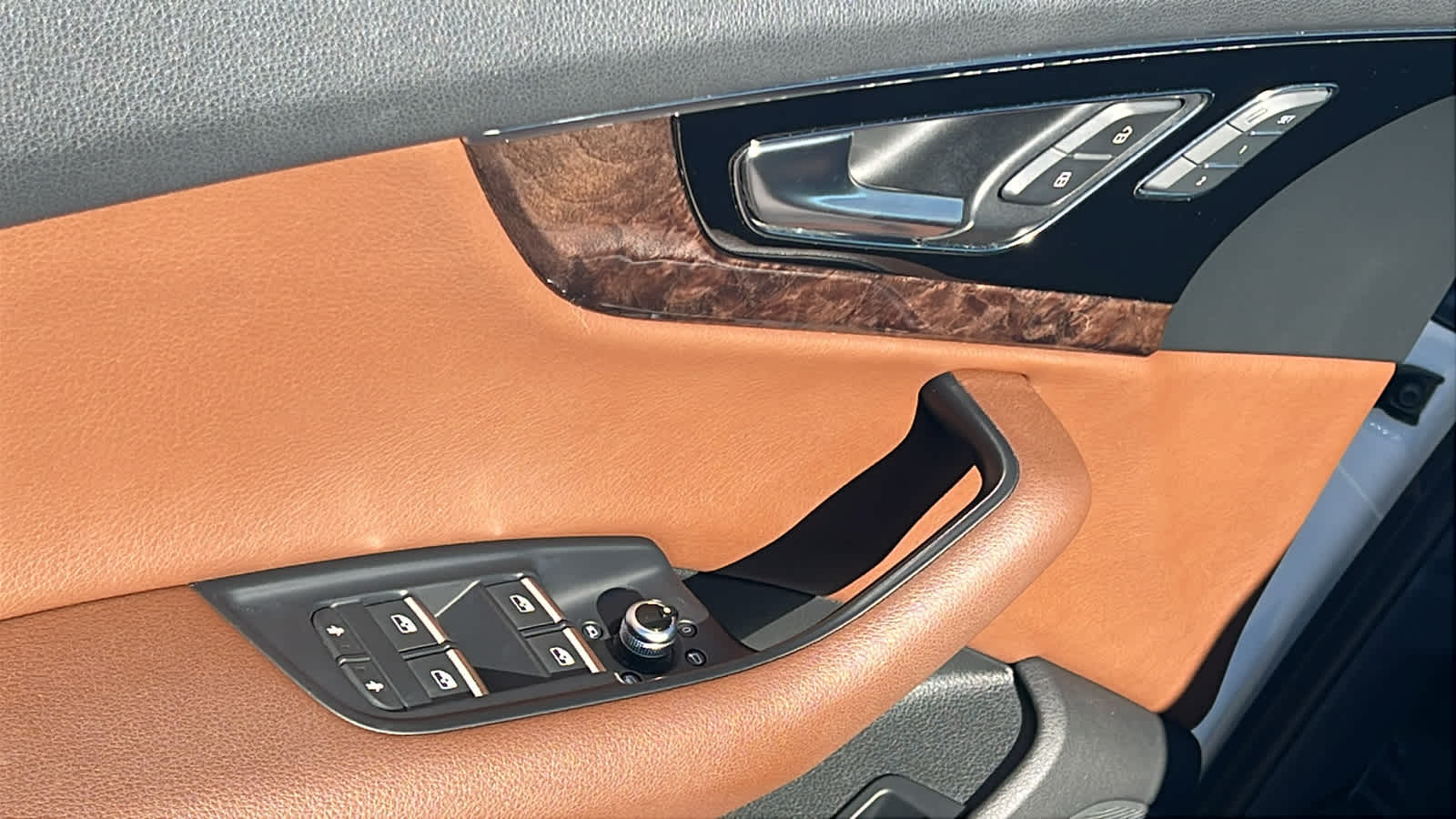 Thumbnail: 2018 Audi Q7 - 22