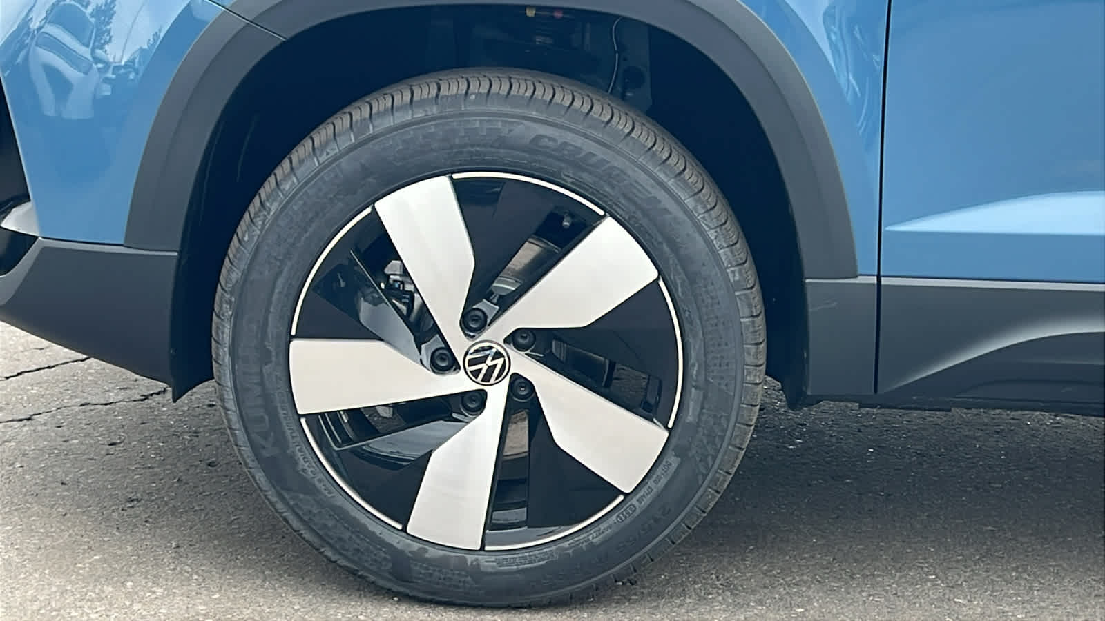 Thumbnail: 2026 Volkswagen Taos - 9