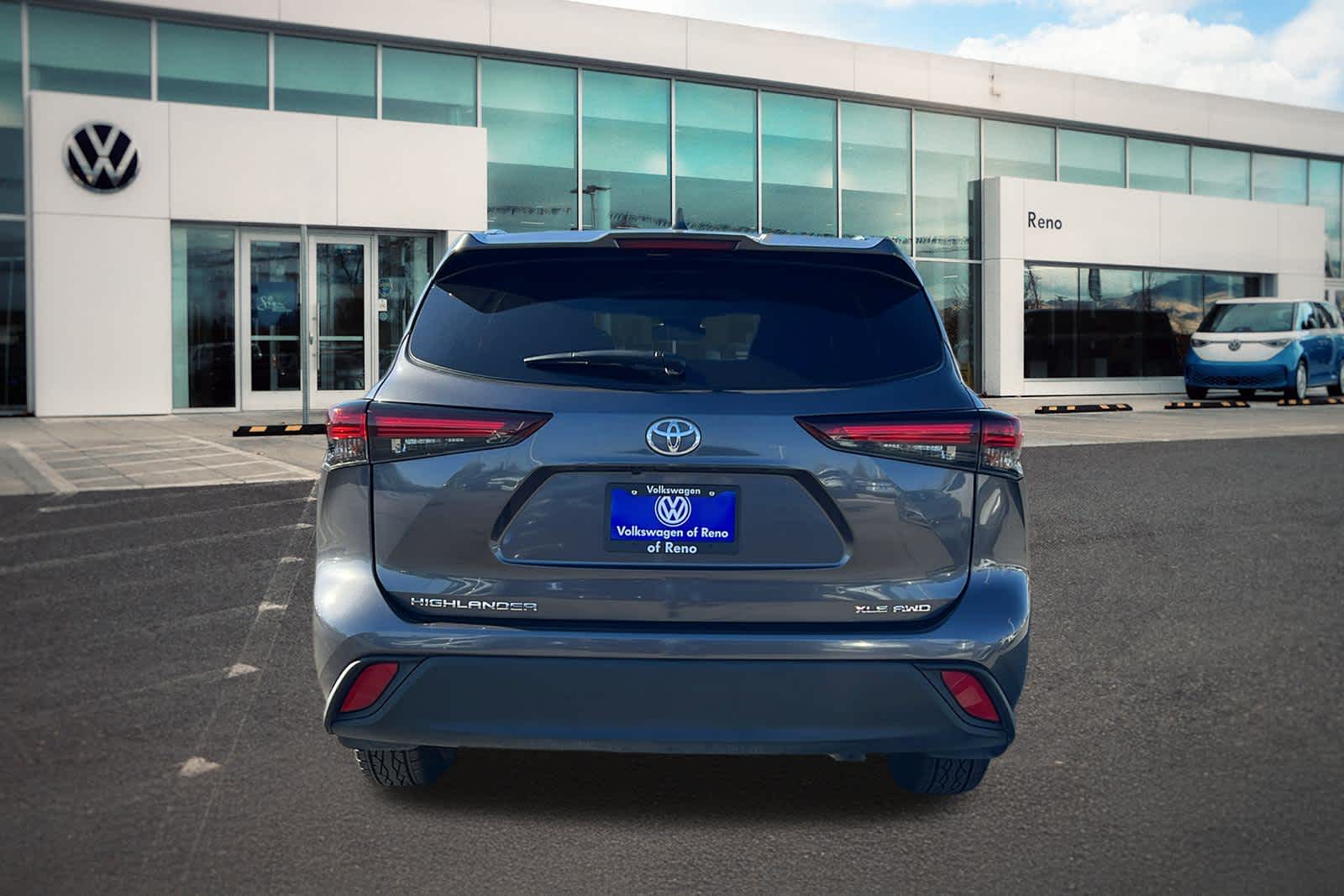 Thumbnail: 2024 Toyota Highlander - 6