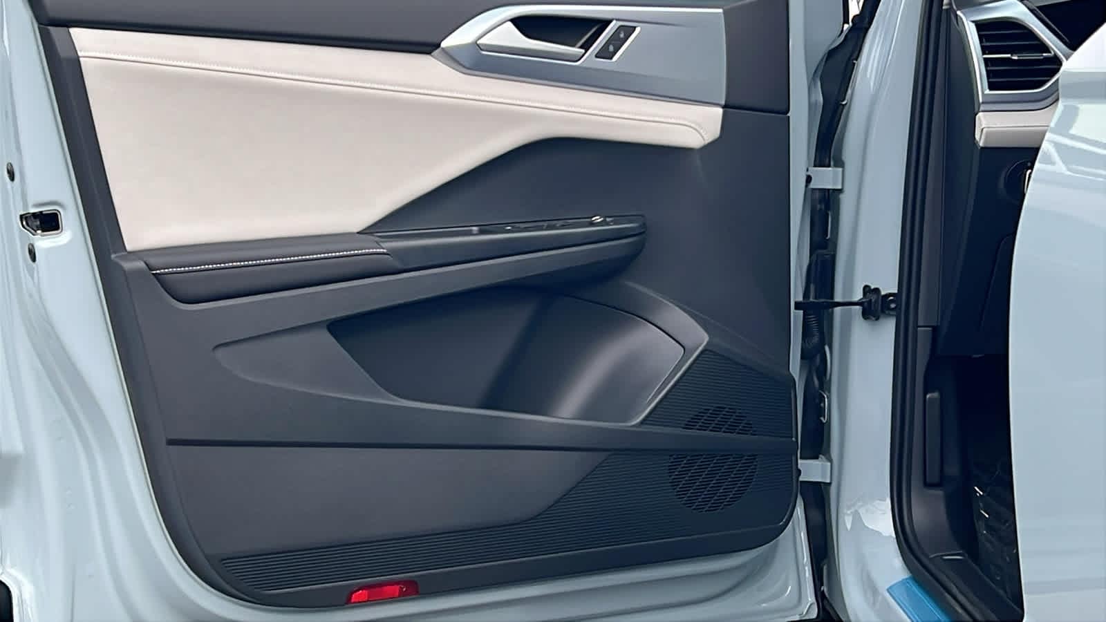 Thumbnail: 2026 Volkswagen Taos - 23