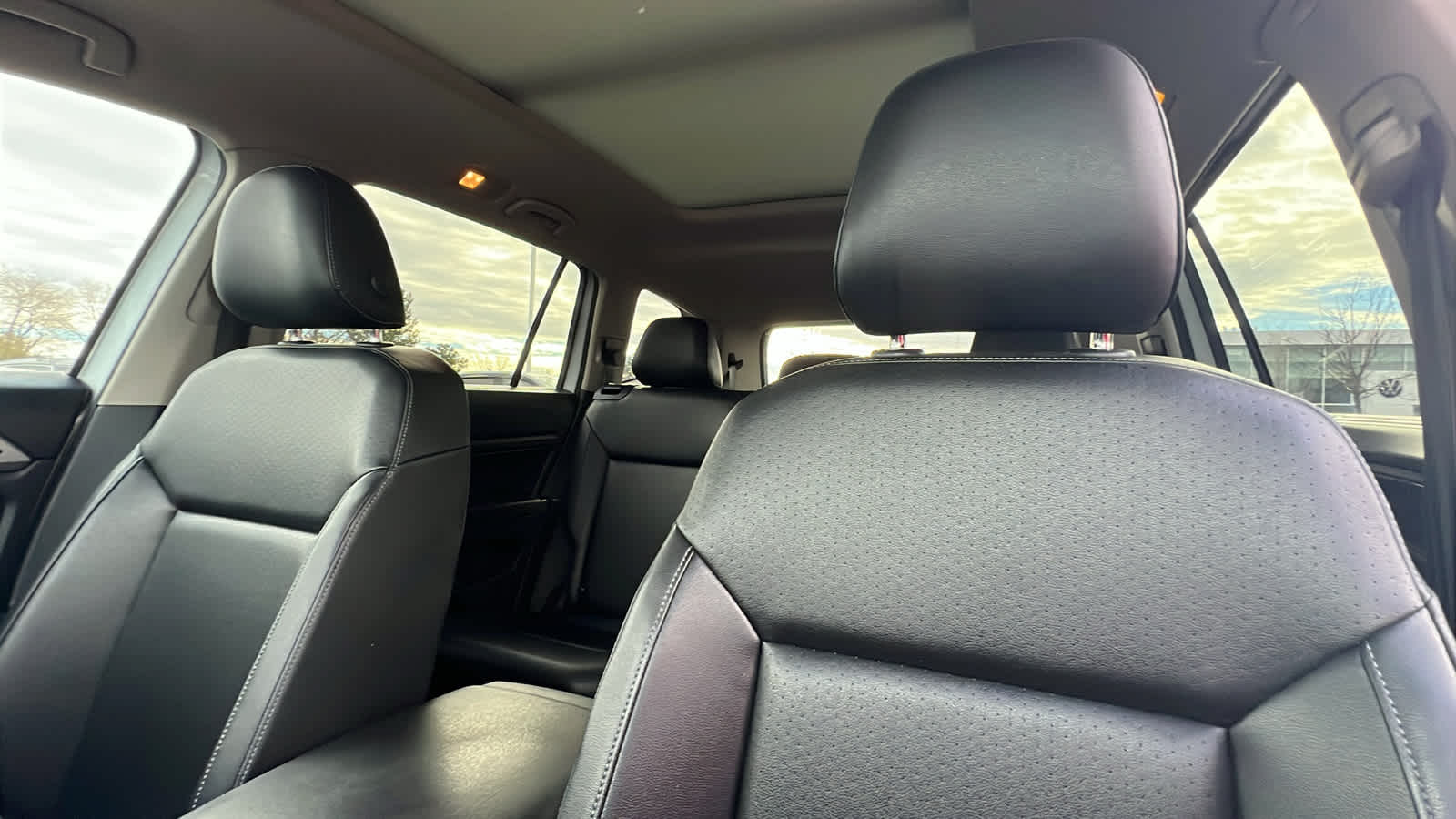 Thumbnail: 2018 Volkswagen Atlas - 11