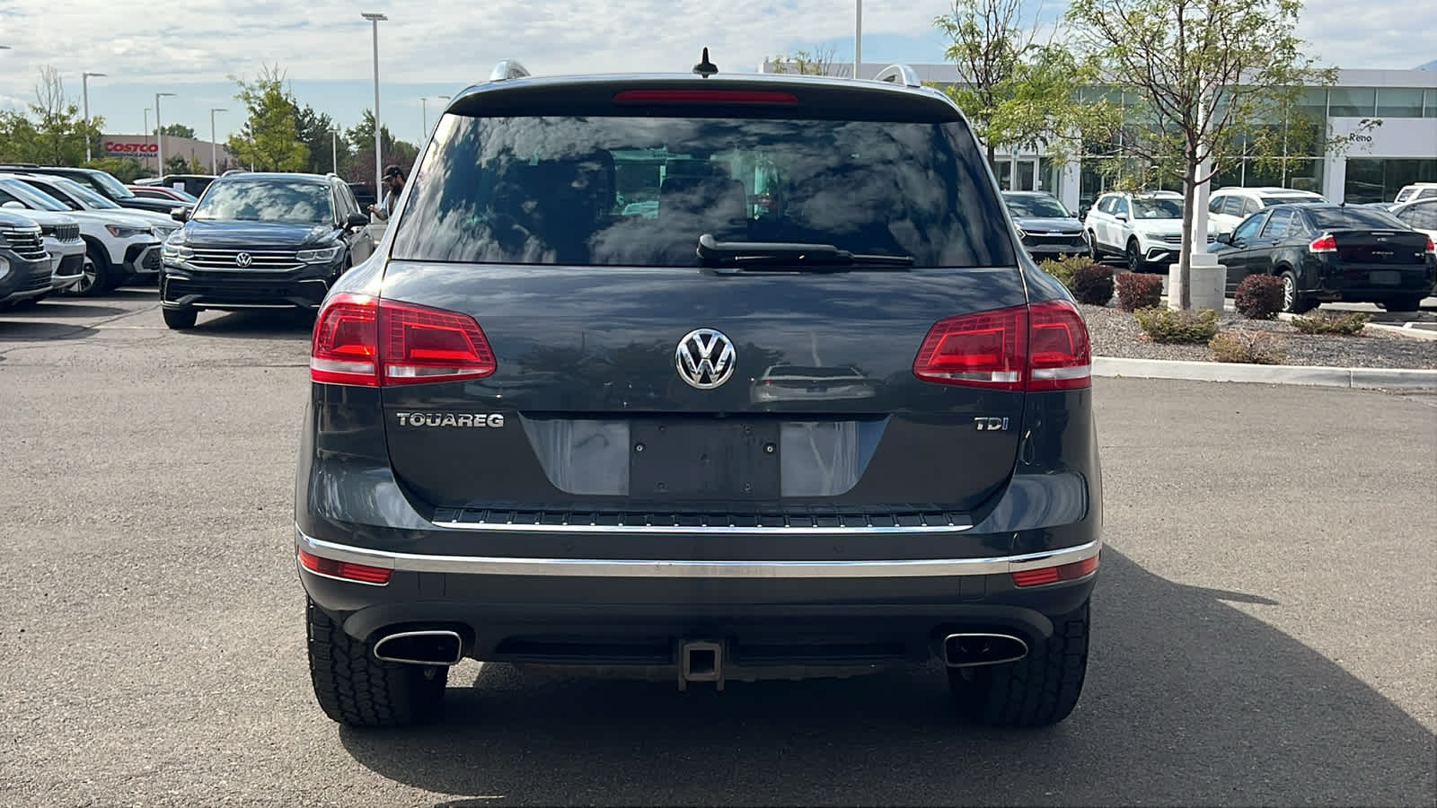 Thumbnail: 2016 Volkswagen Touareg - 6
