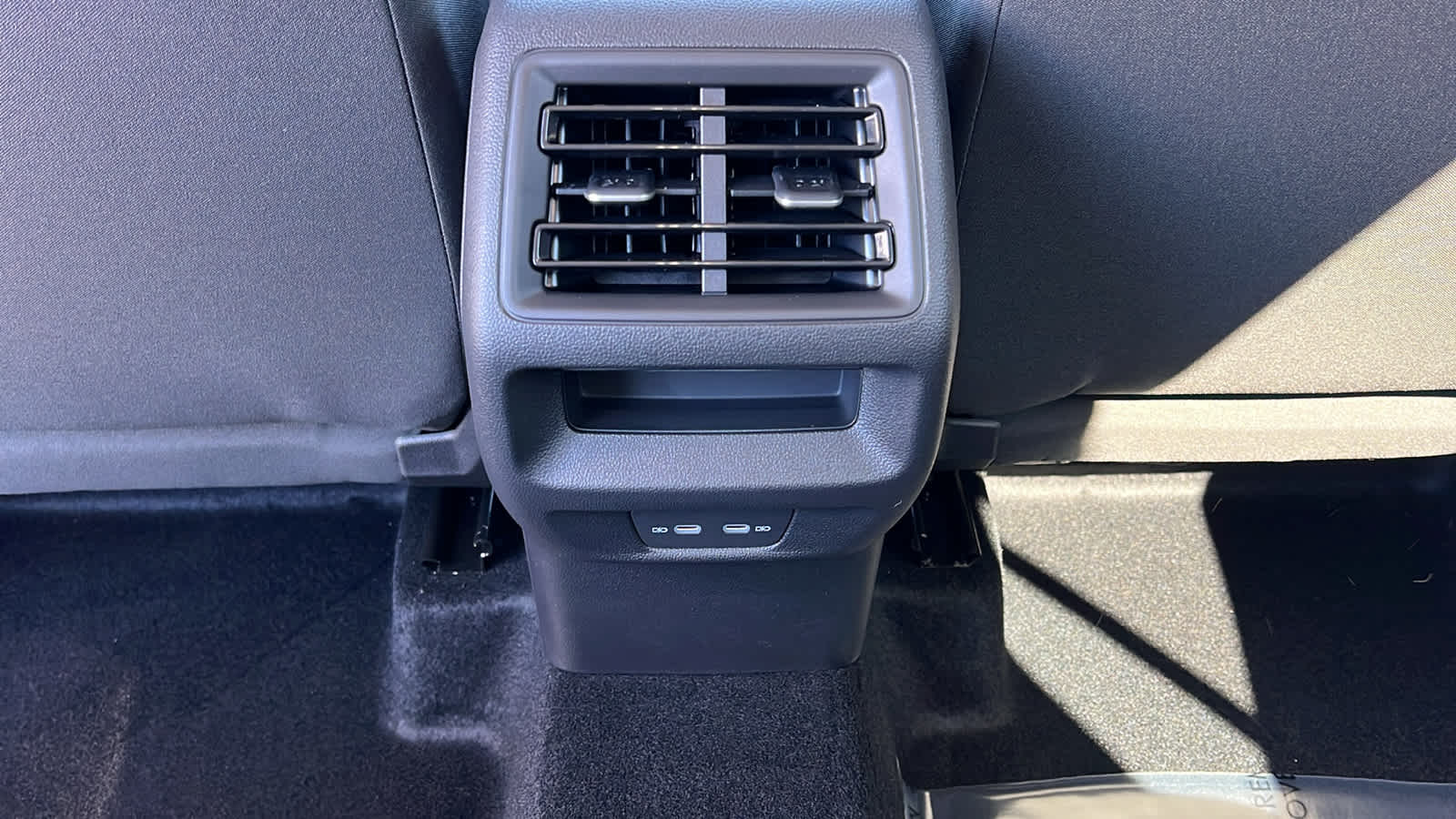 Thumbnail: 2026 Volkswagen Tiguan - 25