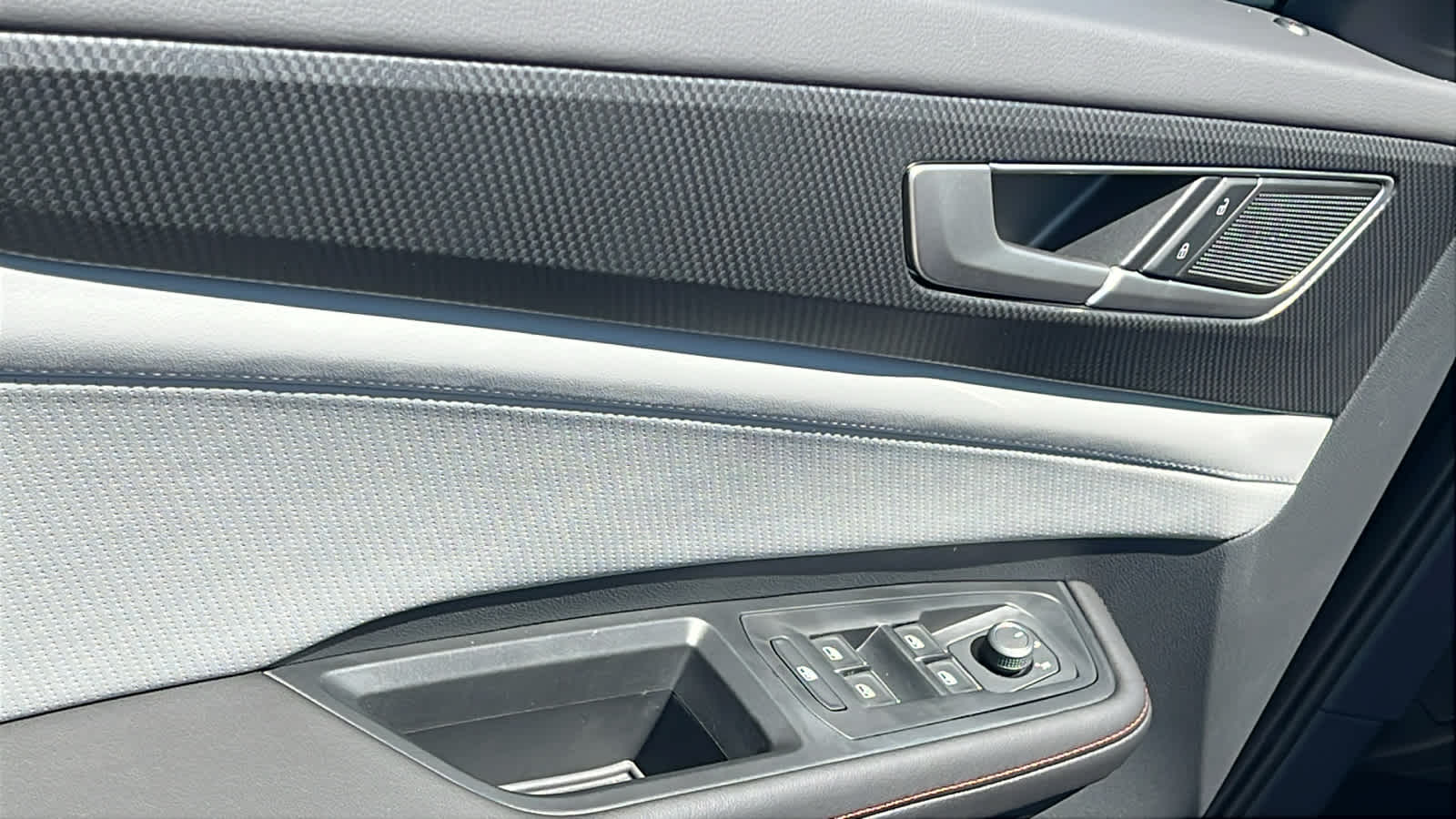 Thumbnail: 2025 Volkswagen Atlas - 22