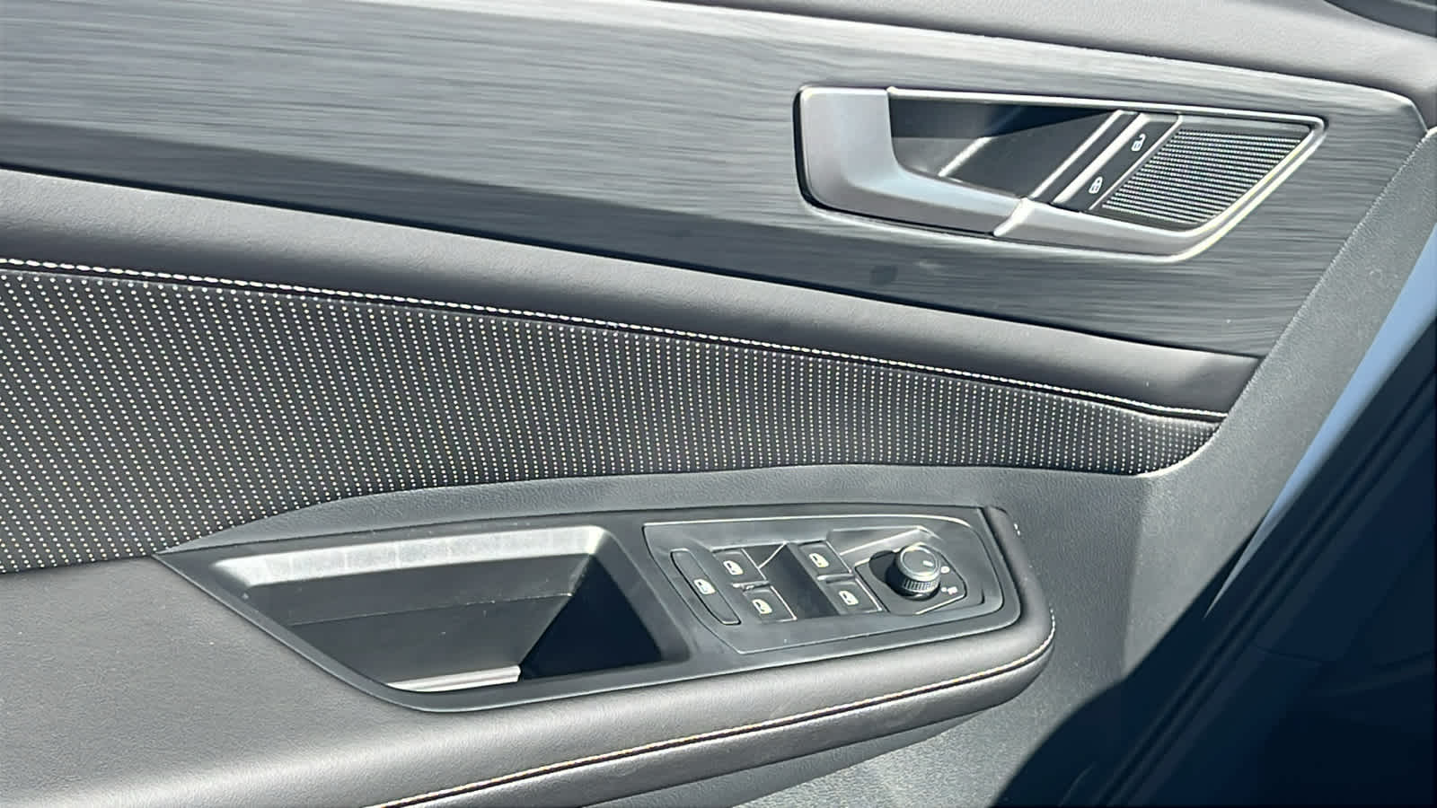 Thumbnail: 2026 Volkswagen Atlas - 22