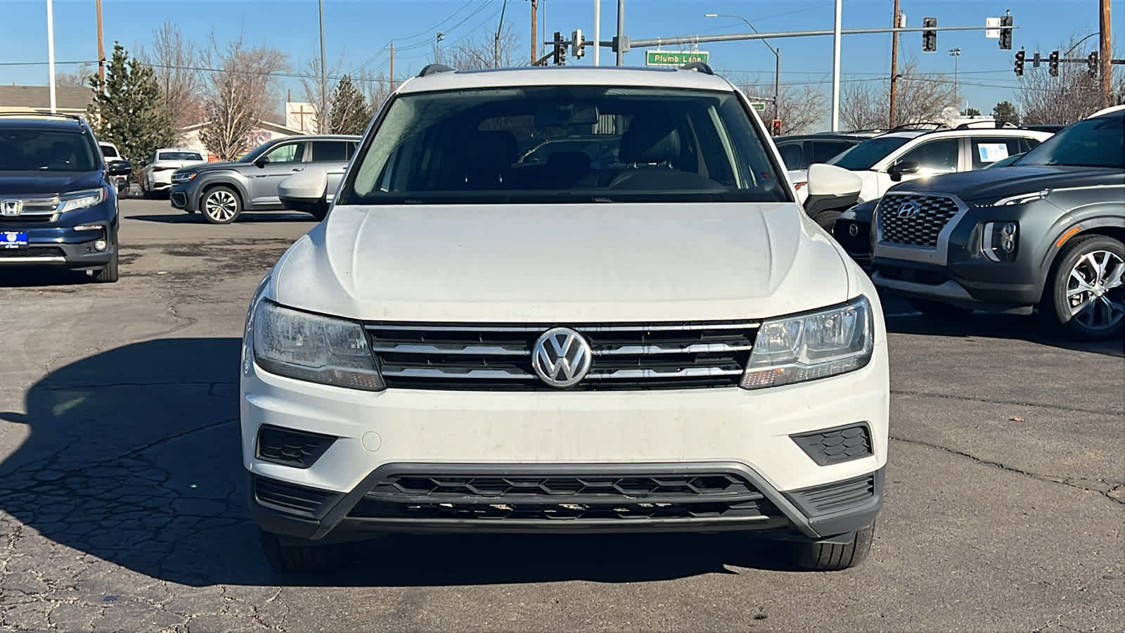 Thumbnail: 2020 Volkswagen Tiguan - 2