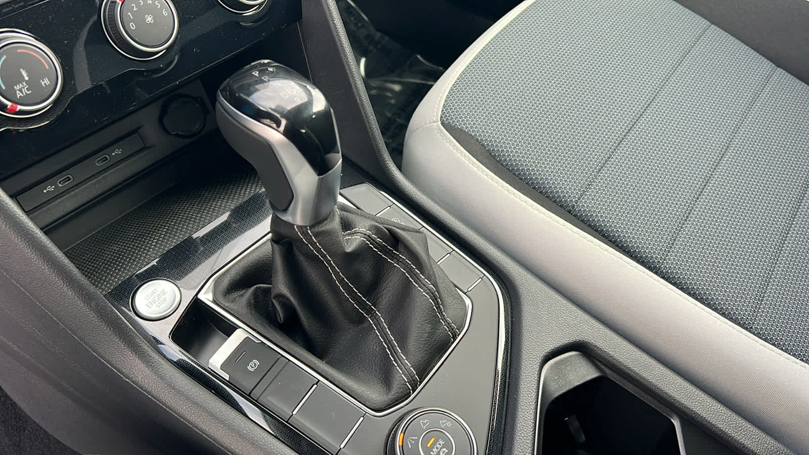 Thumbnail: 2026 Volkswagen Taos - 13