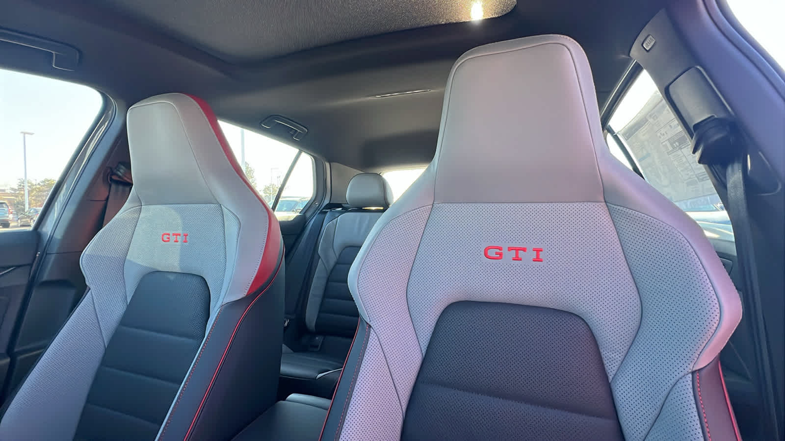 Thumbnail: 2026 Volkswagen Golf - 11