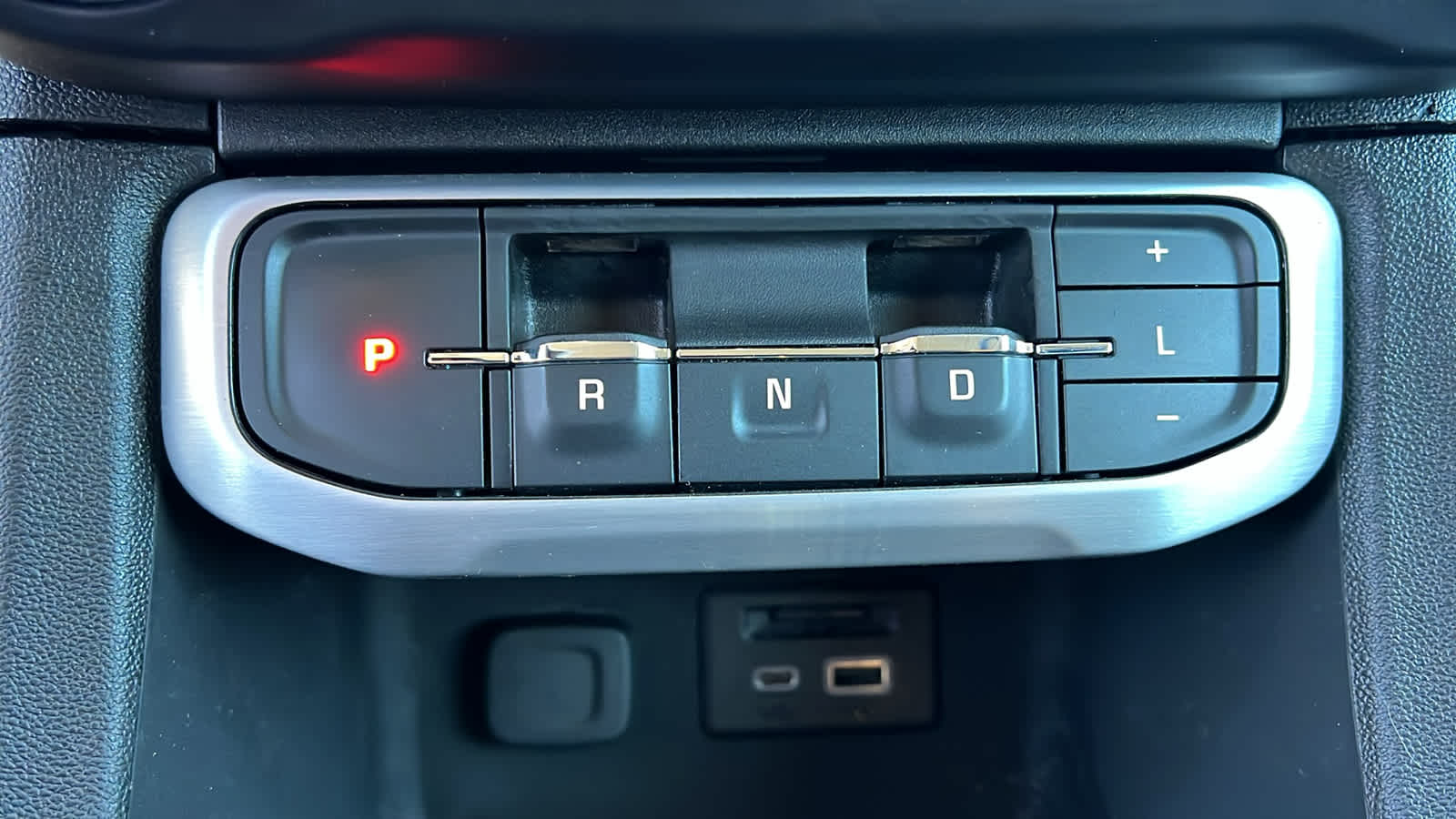 Thumbnail: 2023 GMC Acadia - 13