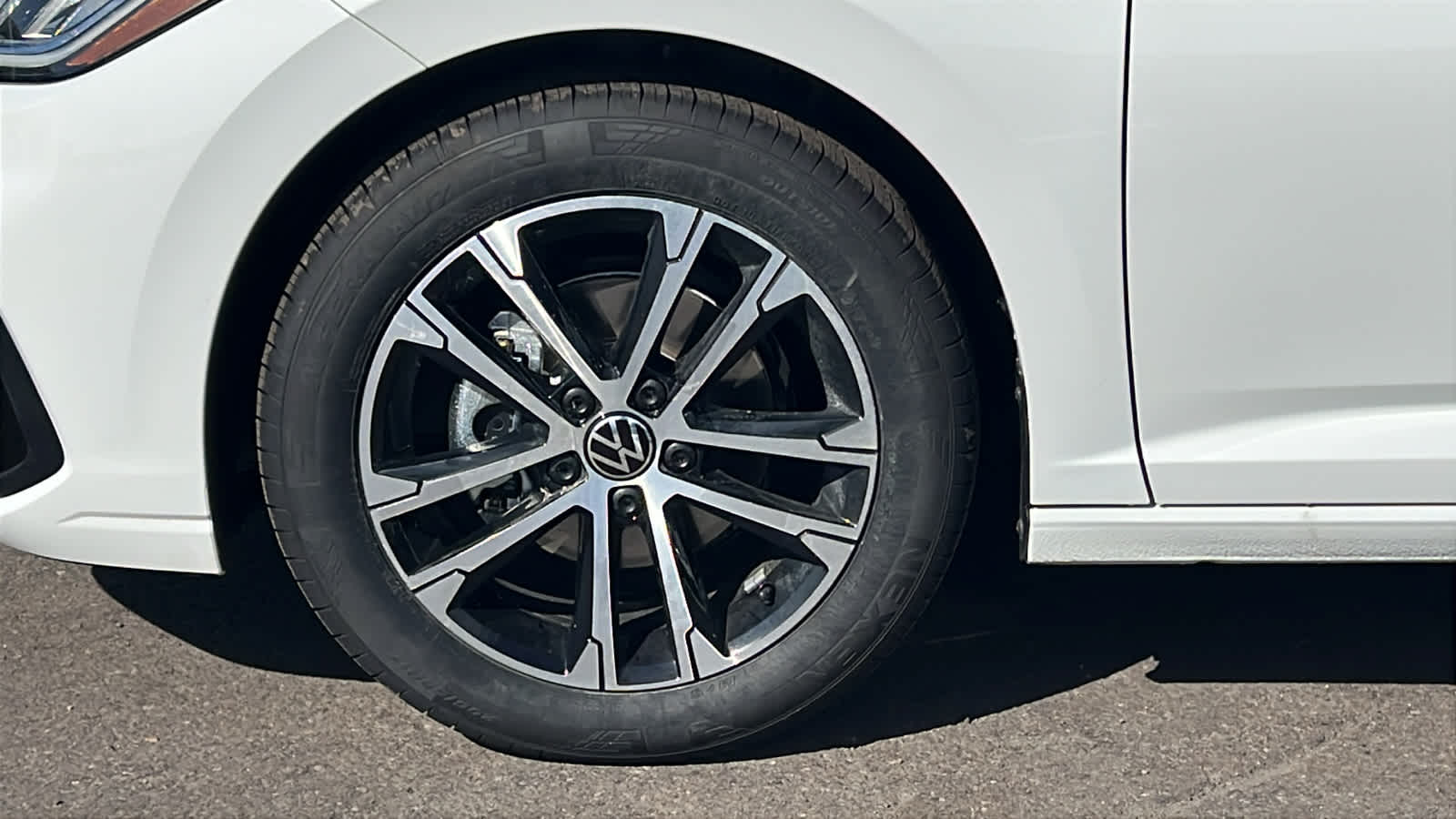 Thumbnail: 2026 Volkswagen Jetta - 9