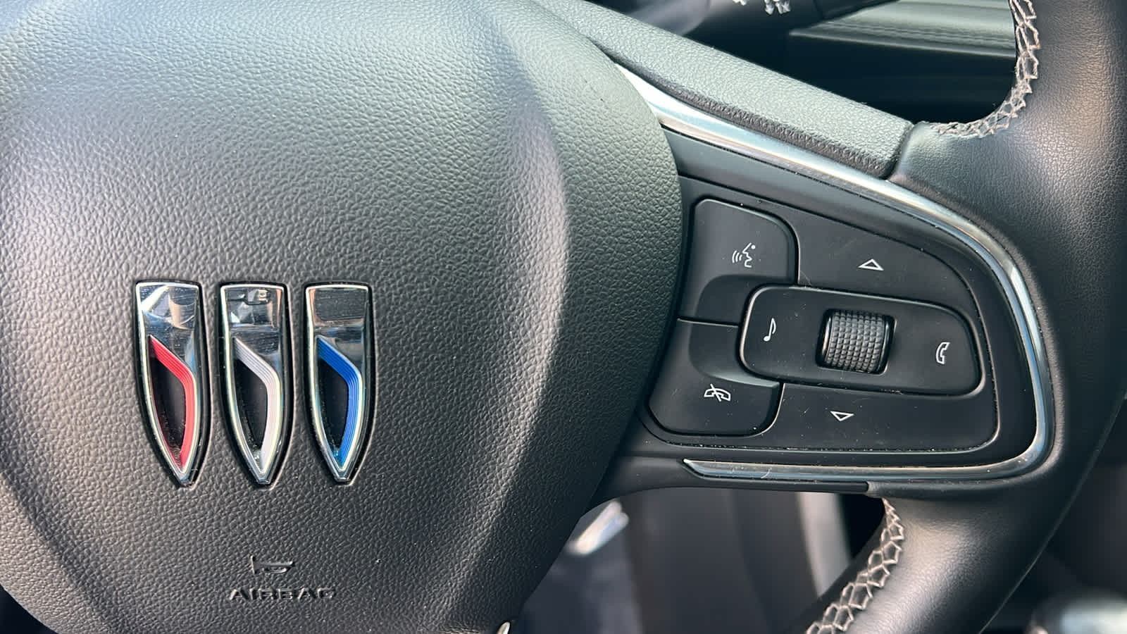 Thumbnail: 2024 Buick Encore GX - 20