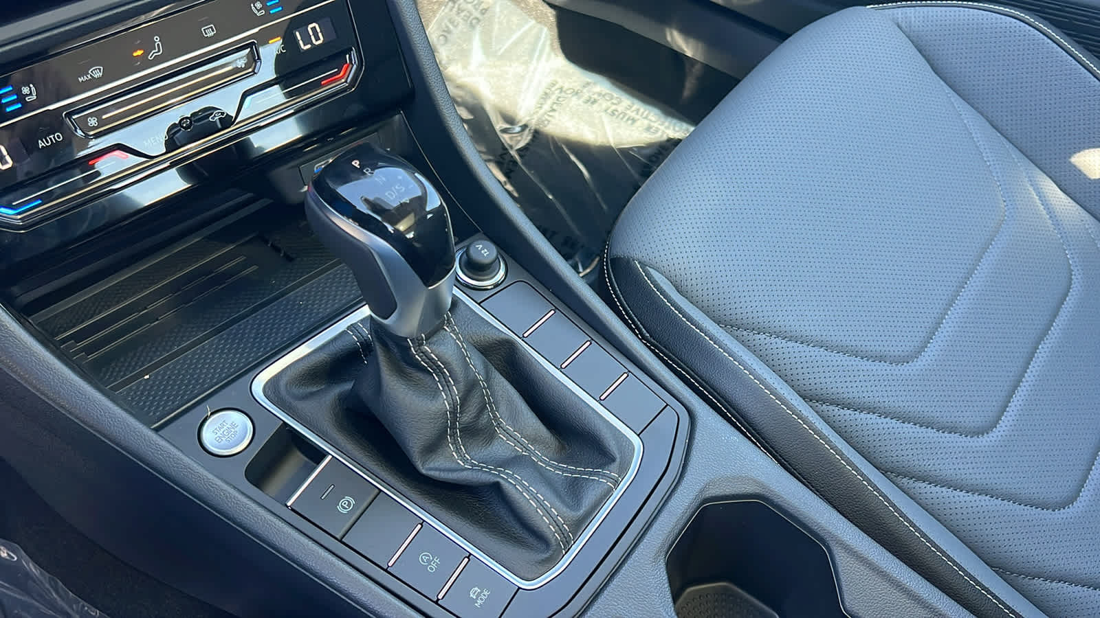 Thumbnail: 2025 Volkswagen Jetta - 13