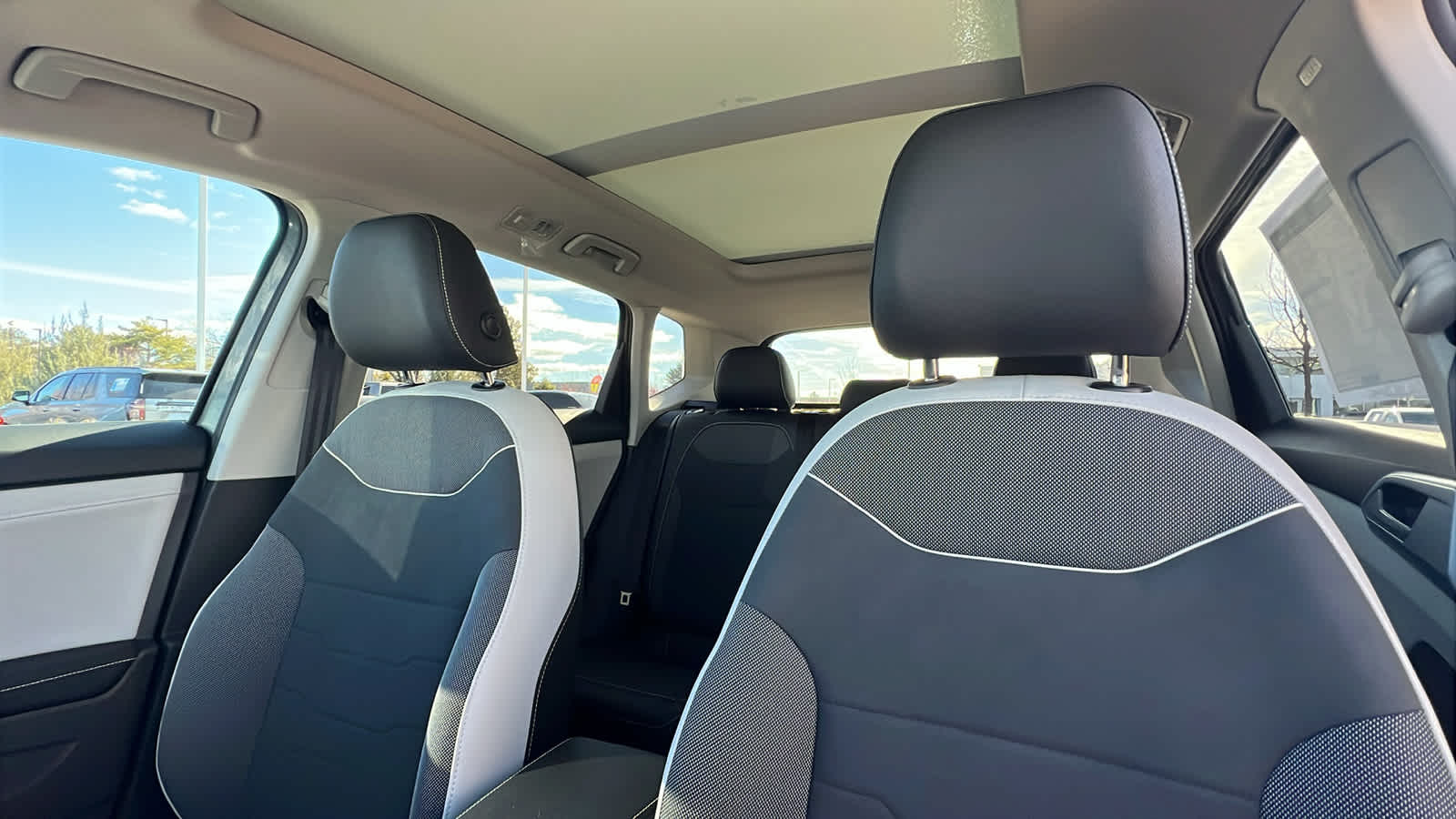 Thumbnail: 2026 Volkswagen Taos - 11