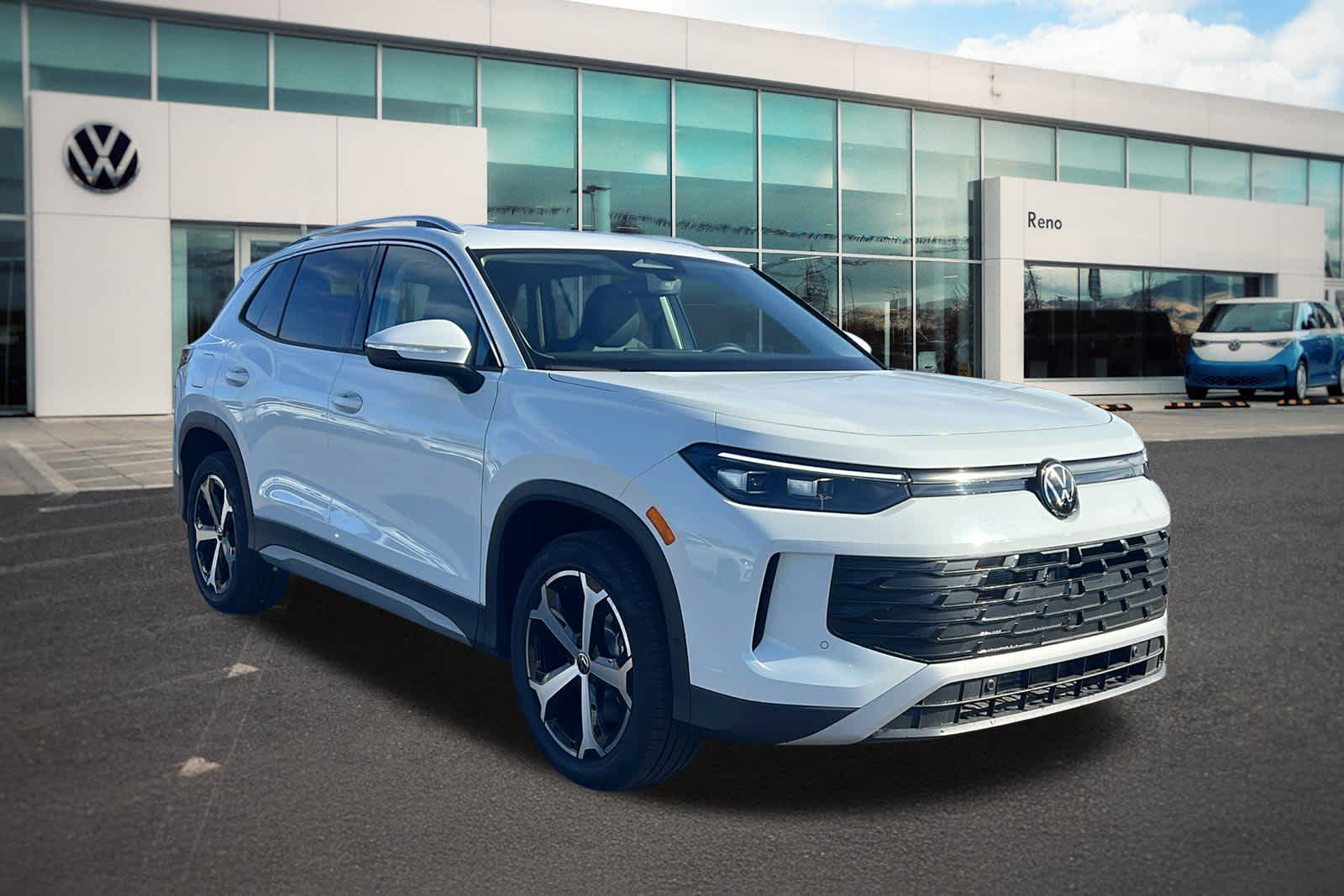 Thumbnail: 2026 Volkswagen Tiguan - 3