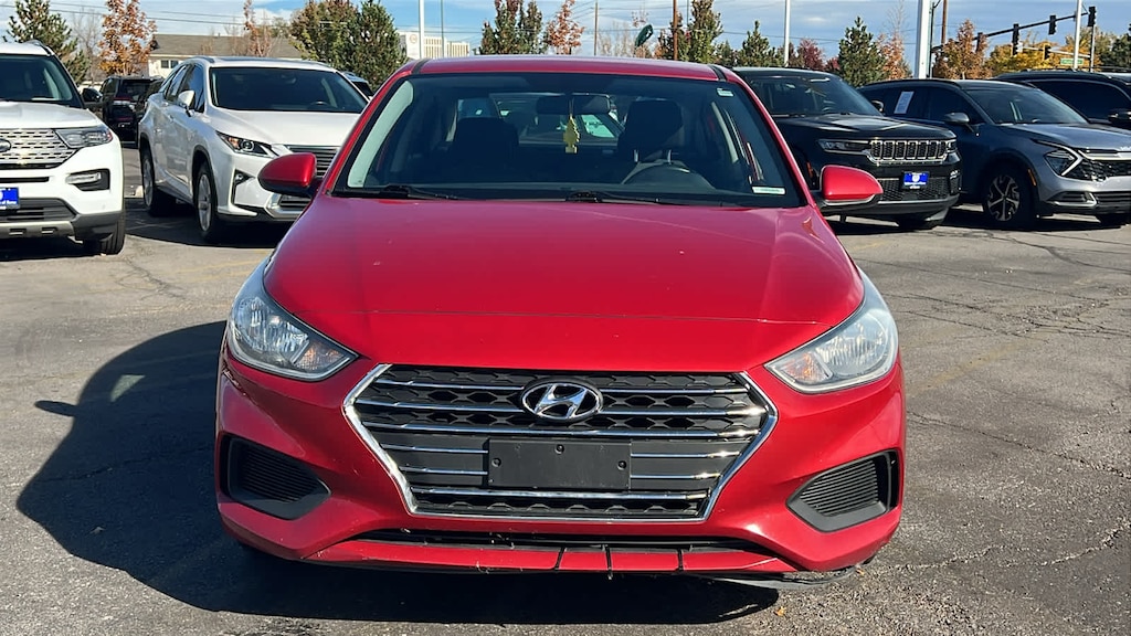 Used 2020 Hyundai Accent SE Sedan