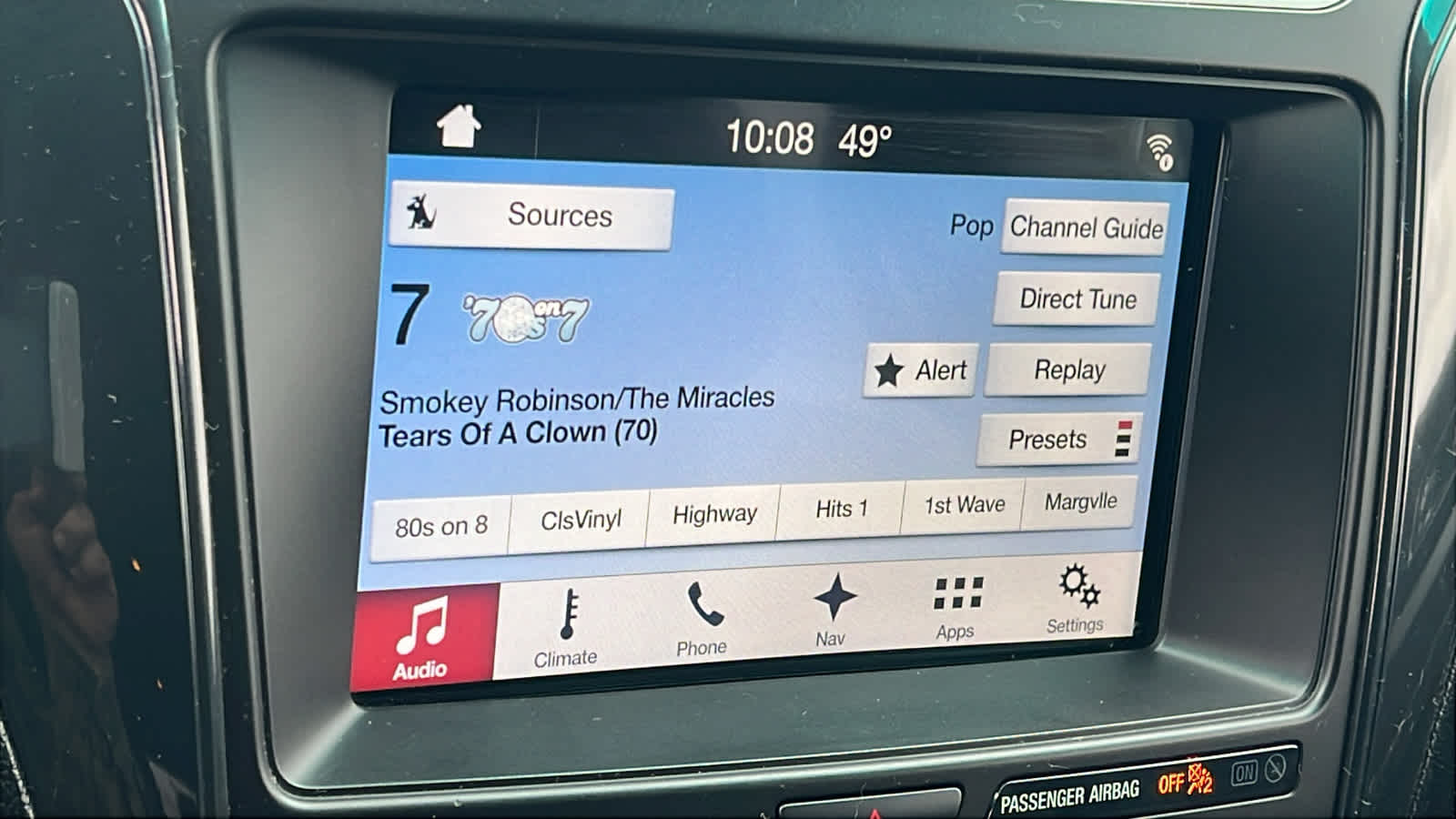 Thumbnail: 2017 Ford Explorer - 15