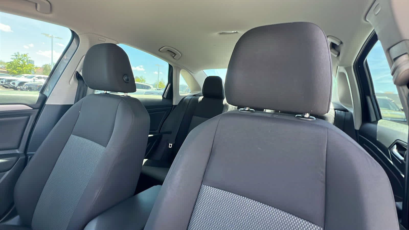 Thumbnail: 2019 Volkswagen Jetta - 11