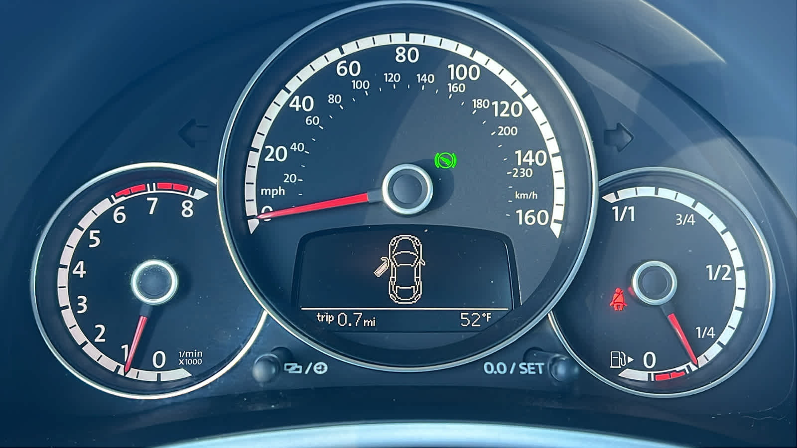 Thumbnail: 2016 Volkswagen Beetle - 20