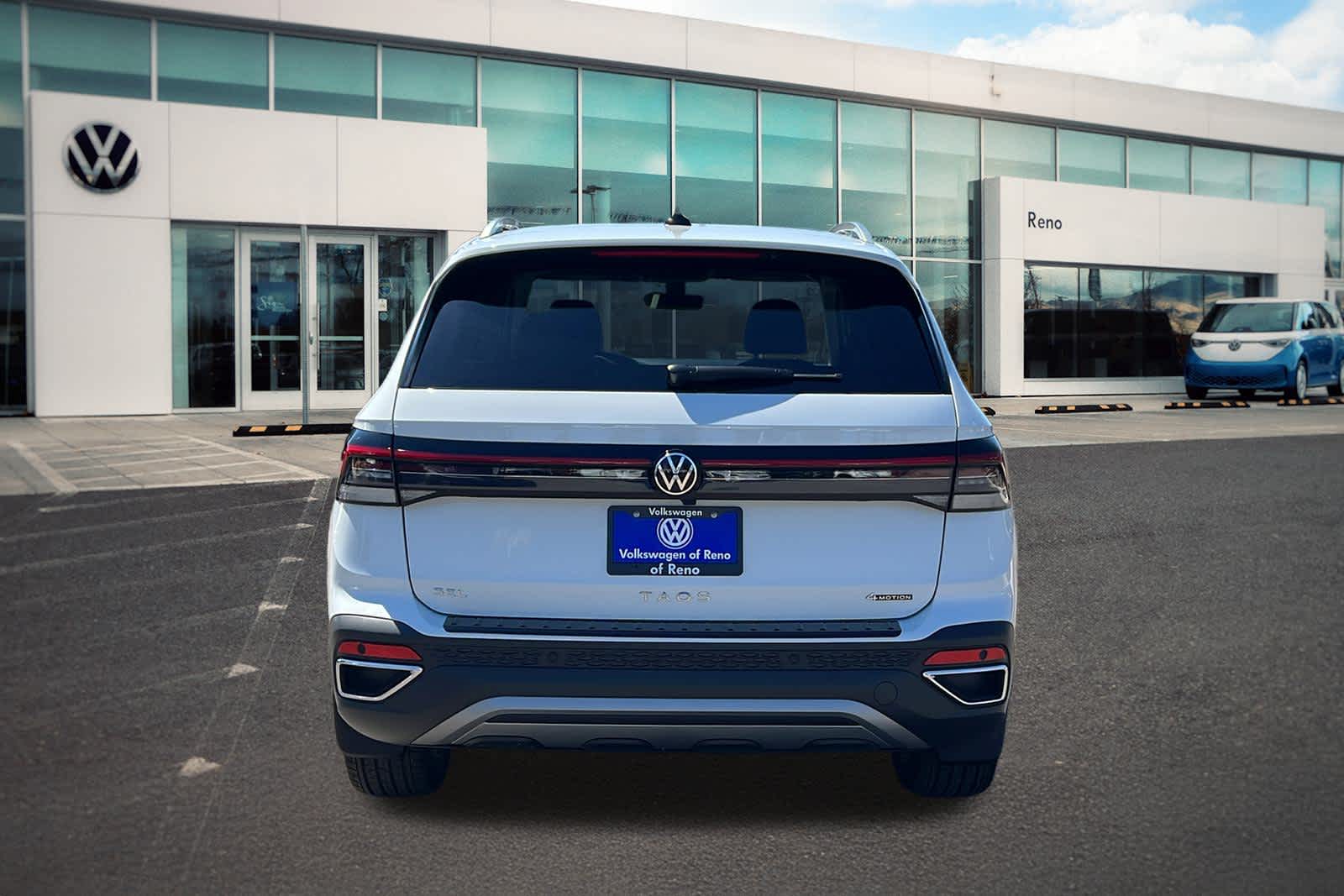 Thumbnail: 2025 Volkswagen Taos - 6