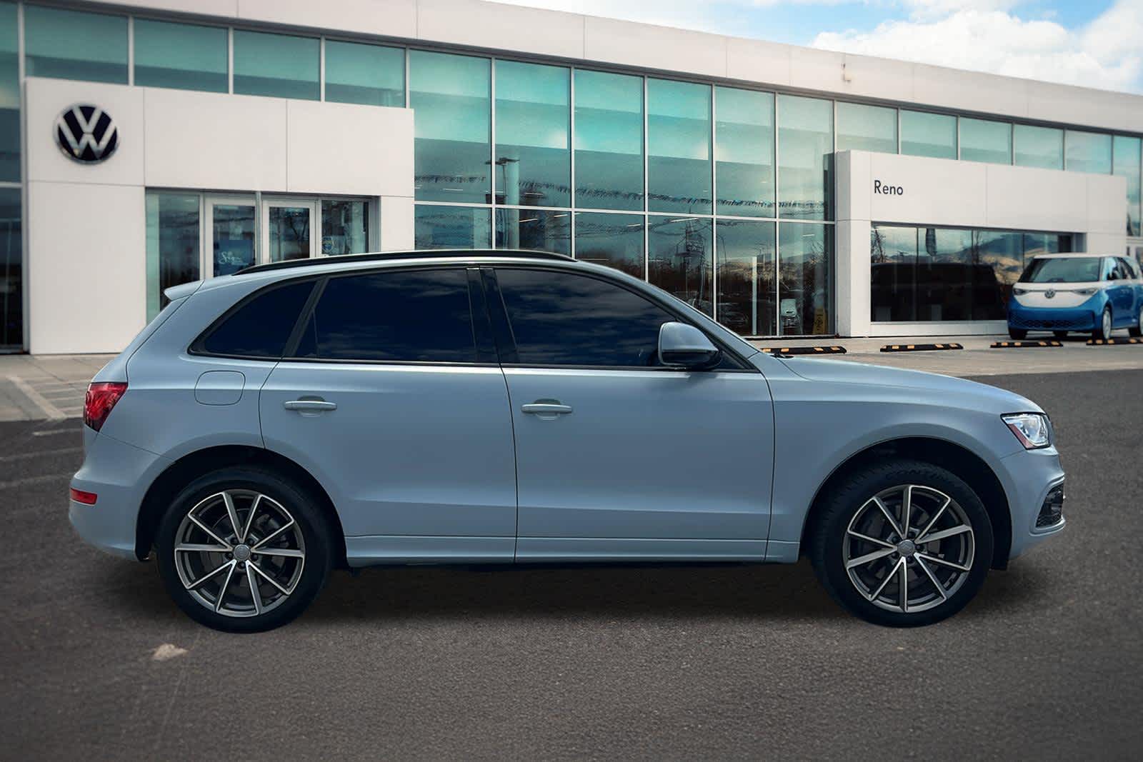 Thumbnail: 2017 Audi Q5 - 4