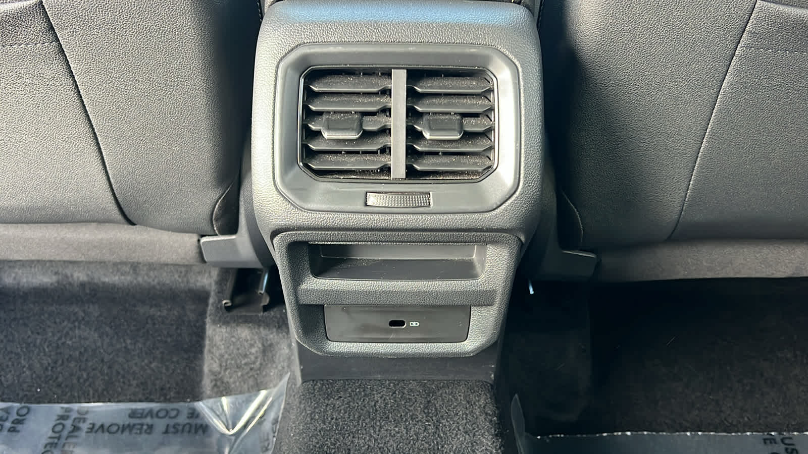 Thumbnail: 2025 Volkswagen Taos - 25