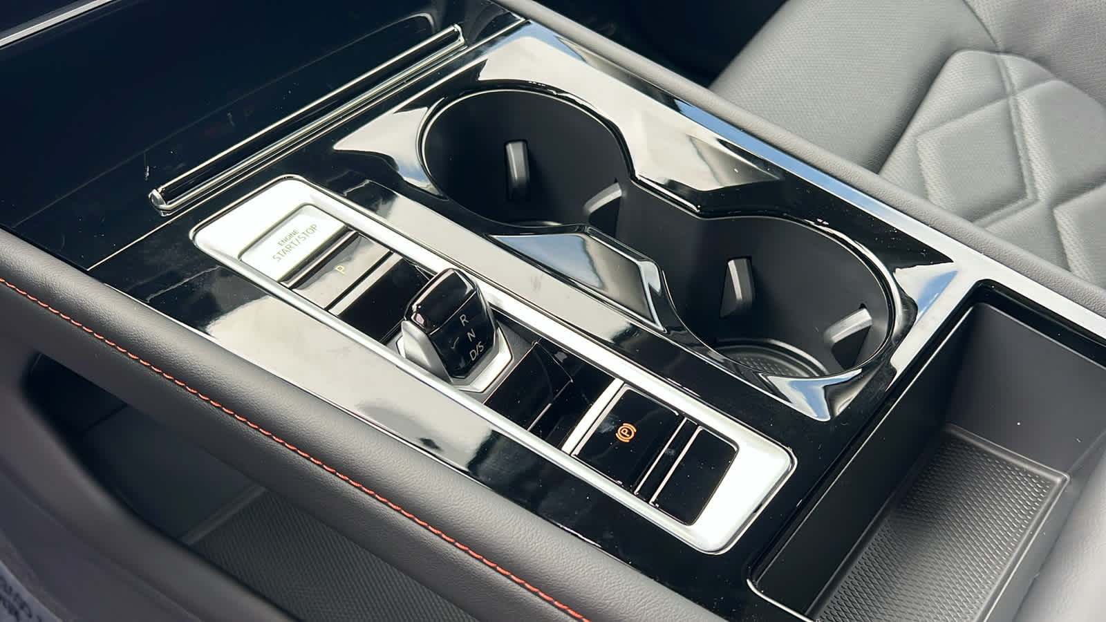 Thumbnail: 2026 Volkswagen Atlas - 13