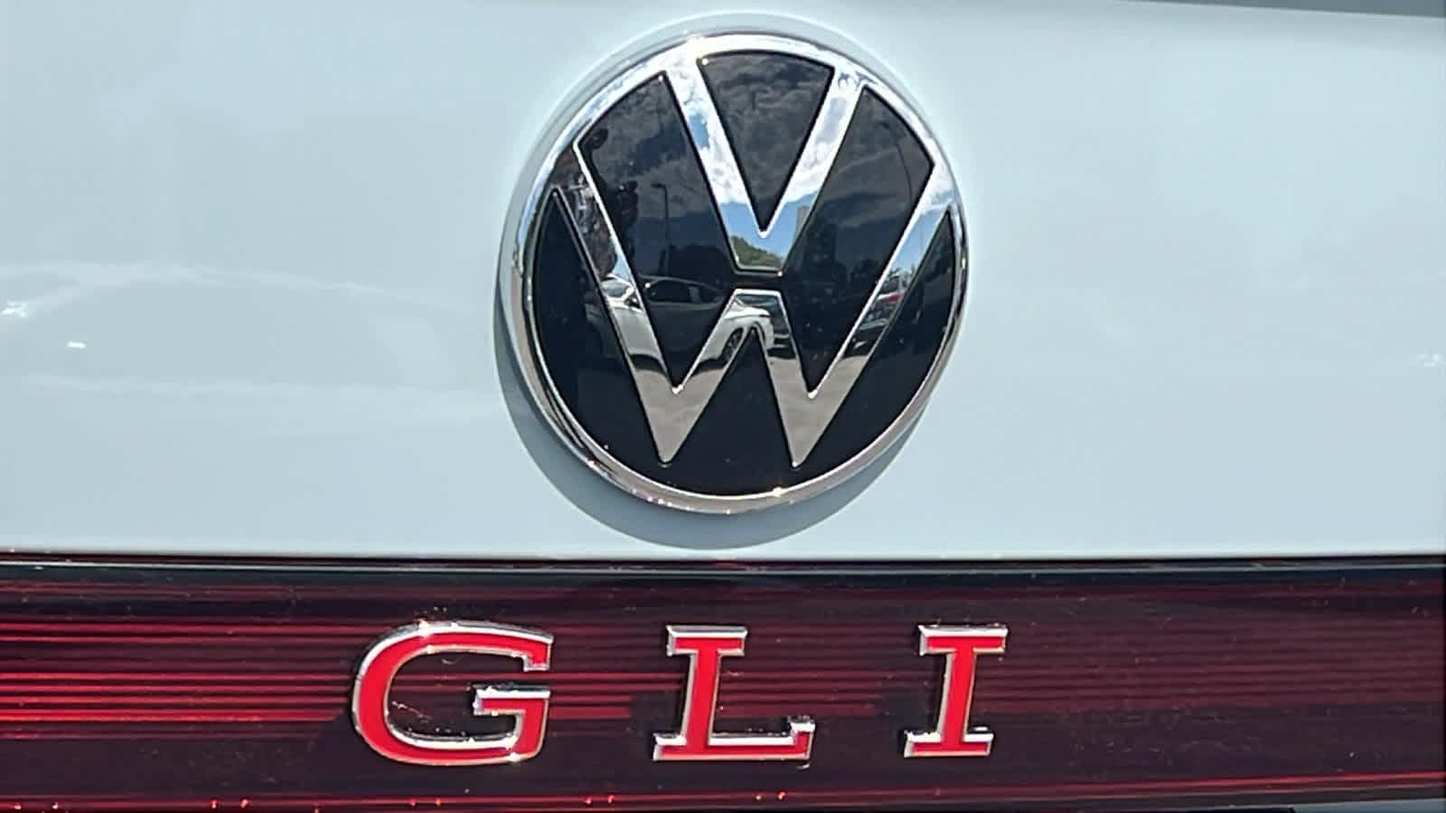 Thumbnail: 2026 Volkswagen Jetta - 28
