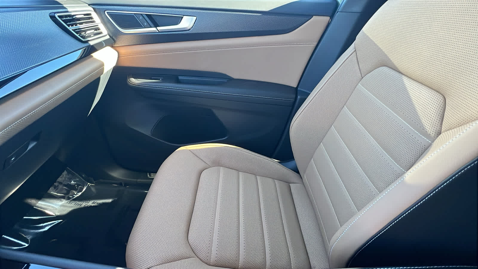 Thumbnail: 2026 Volkswagen Atlas - 12