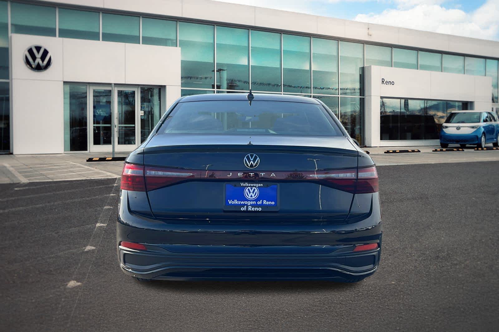 Thumbnail: 2026 Volkswagen Jetta - 4