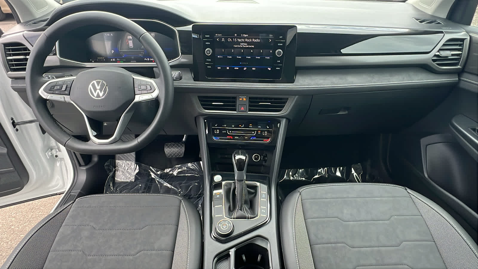 Thumbnail: 2025 Volkswagen Taos - 26