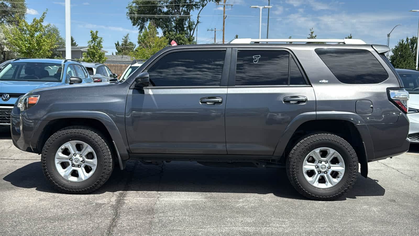 Thumbnail: 2018 Toyota 4Runner - 8