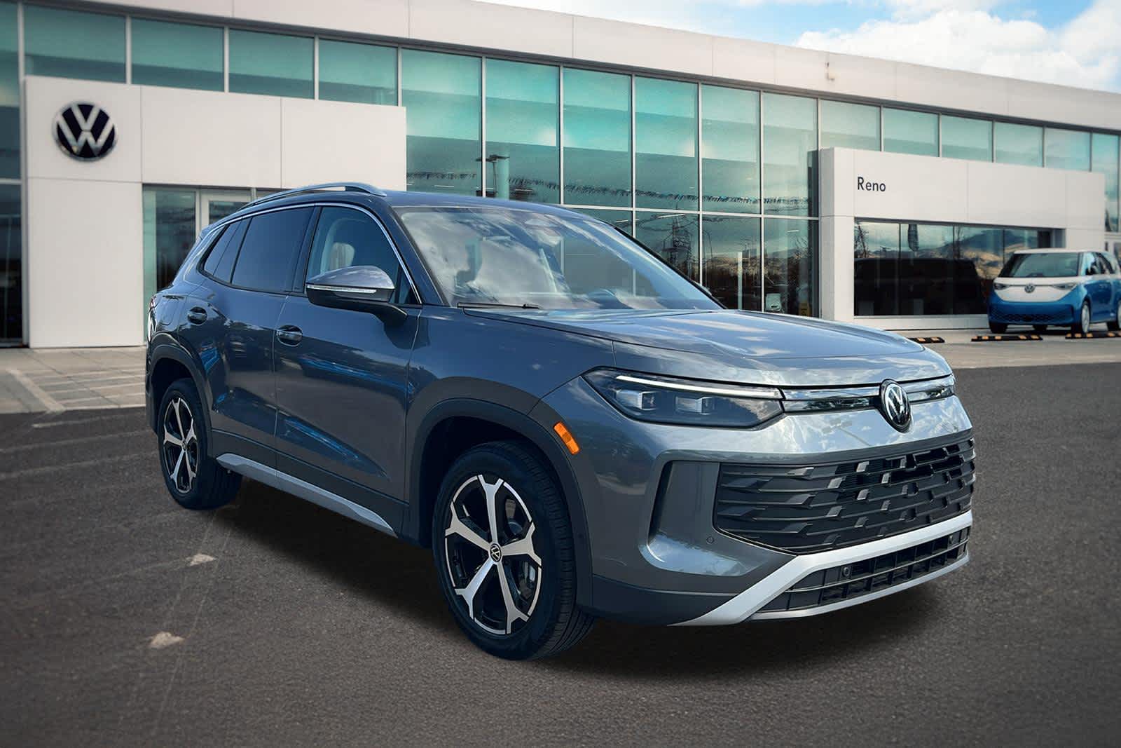 Thumbnail: 2026 Volkswagen Tiguan - 3