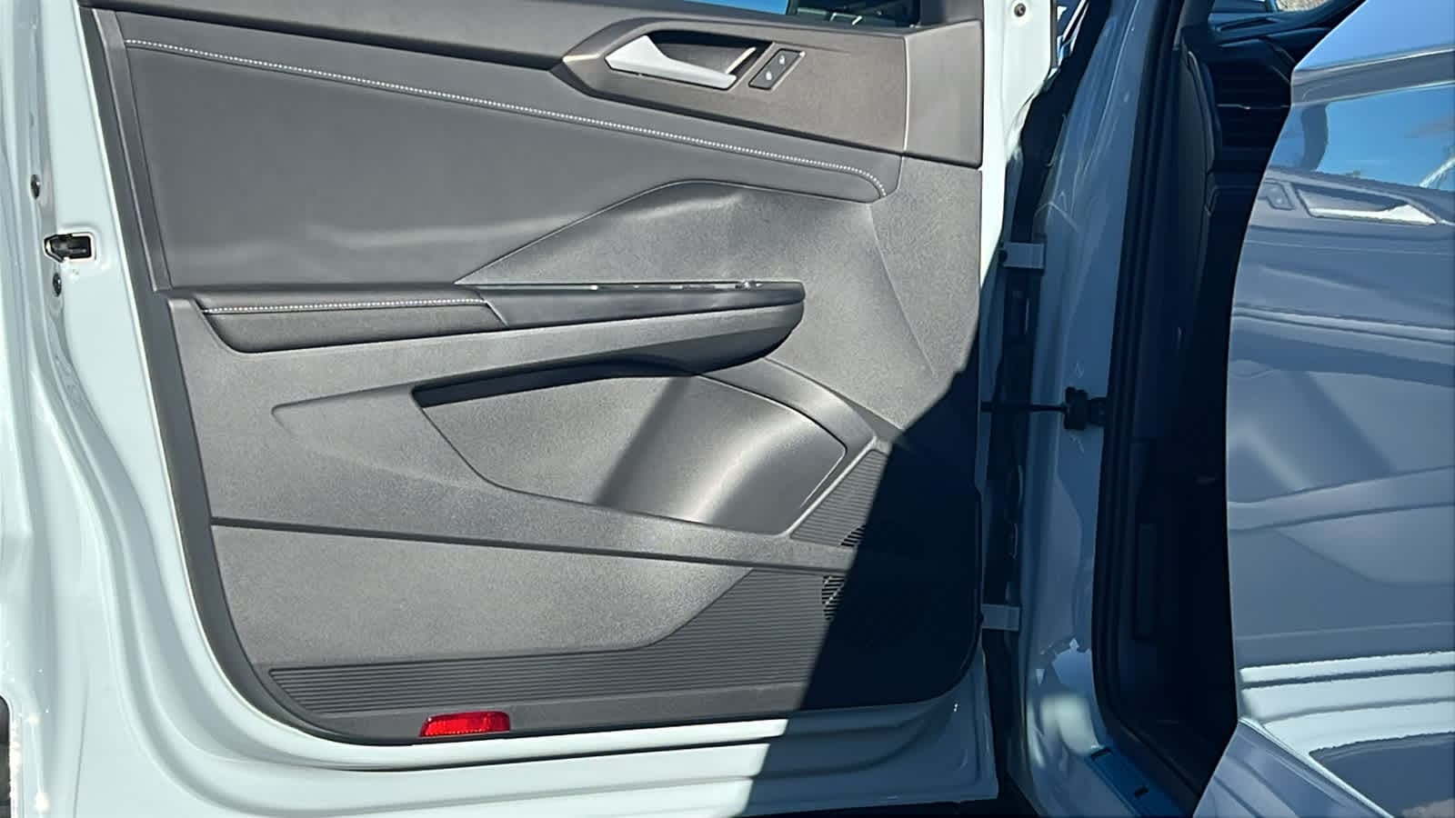 Thumbnail: 2026 Volkswagen Taos - 23