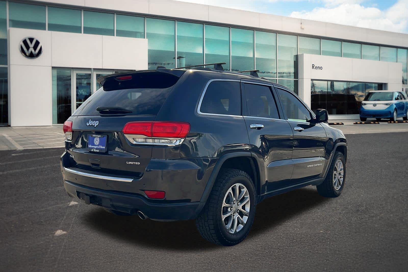 Thumbnail: 2015 Jeep Grand Cherokee - 5