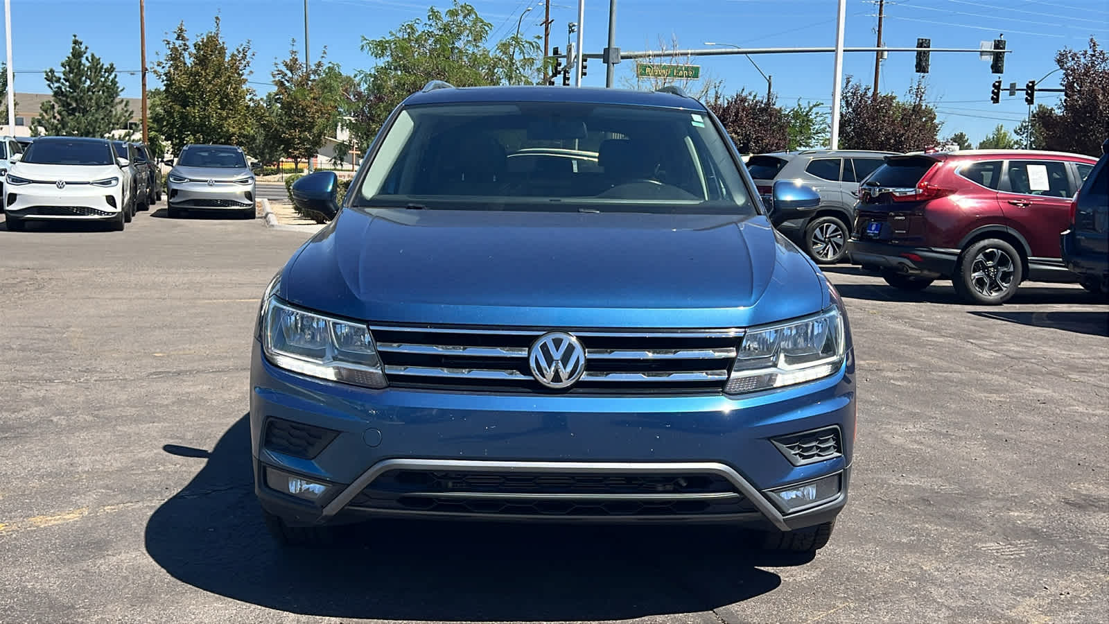 Thumbnail: 2018 Volkswagen Tiguan - 2