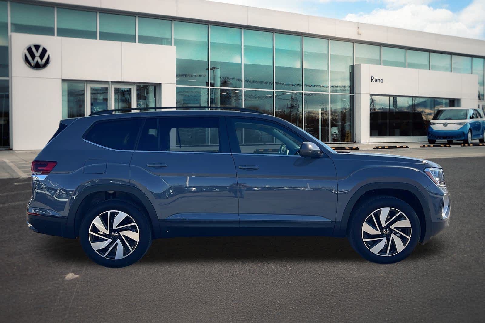 Thumbnail: 2026 Volkswagen Atlas - 4