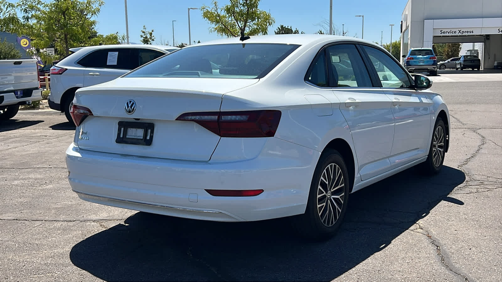 Thumbnail: 2021 Volkswagen Jetta - 5